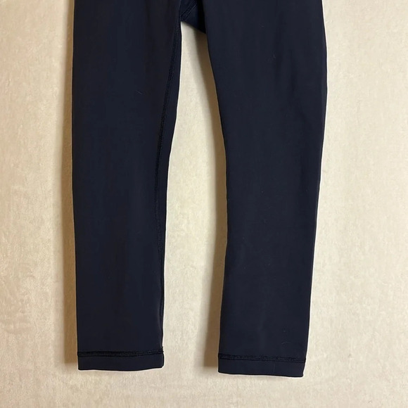 Lululemon Wunder Under Crop III Tight Women's Hero Blue Inkwell Samba Snake 4 - Picture 3 of 12